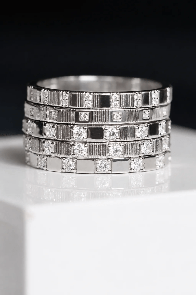 Medium argent serti Origine – Carré d'argent