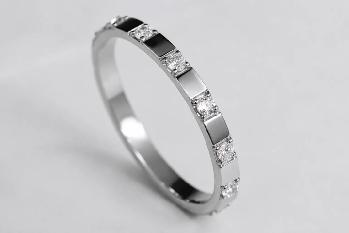 Medium argent serti Axis – Carré d'argent