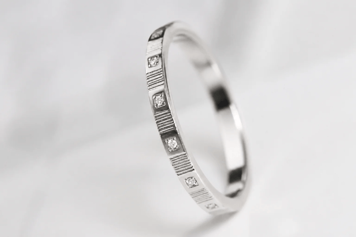 Medium argent serti Impulsion – Carré d'argent