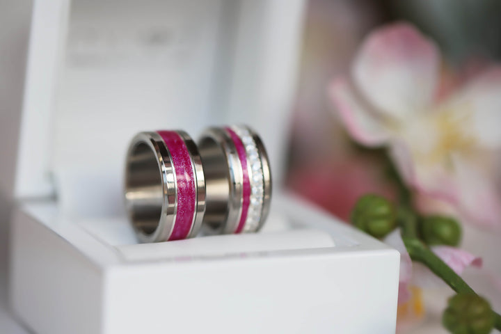 Bright rose  💖 💖   2/3 addon in 925 silver with pink enamel coating - shiny