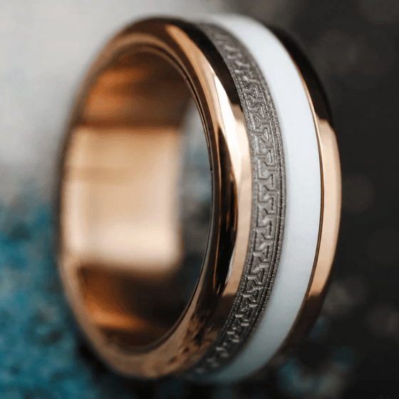 Innenring (Medium Addon) „Flash Griechenland Nr.111 - Version 2026“ aus sandgestrahltem Titan für den auswechselbaren mood Ring
