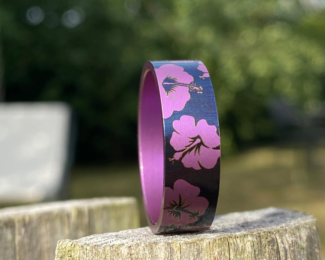 VORPREMIERE: Violettes Titan Hibiskus - Sommer 2023