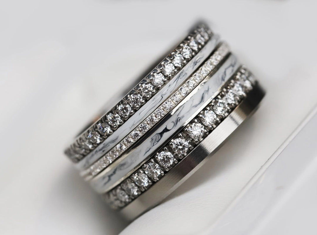 Marble 🤍 Inner ring (medium addon) in 925 silver with a marble enamel coating