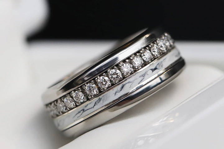 Marble 🤍 Inner ring (medium addon) in 925 silver with a marble enamel coating