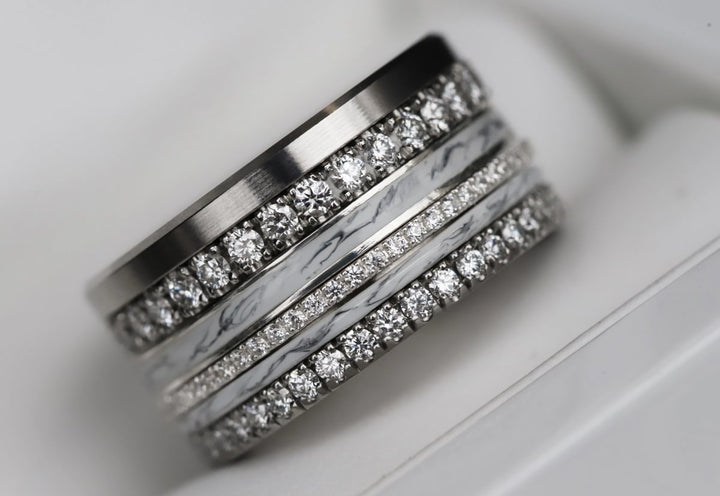 Marble 🤍 Inner ring (medium addon) in 925 silver with a marble enamel coating