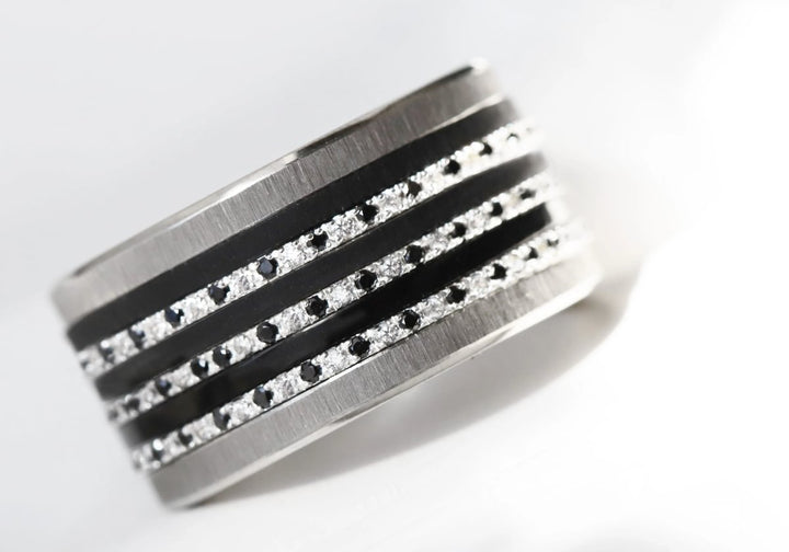 💍 Inner ring (mini addons) "Aura Black & White Signature" in 925 silver set with black and white zircons