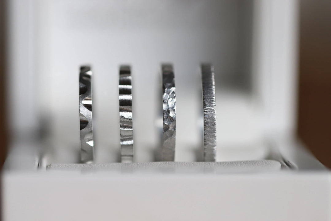 Coffret édition limitée de 4 Addons Mediums en Aluminium Travaillés et Structurés – Édition Limitée