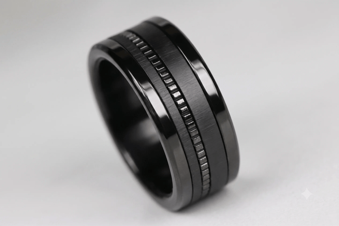 Mini « Kaori Eclipse » en argent noir
