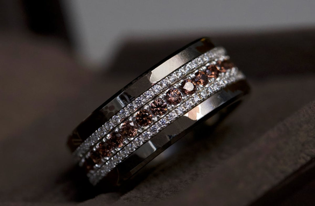 💍 Inner ring (medium addon) "Aura Amber" Aura in 925 silver set with brown zircons