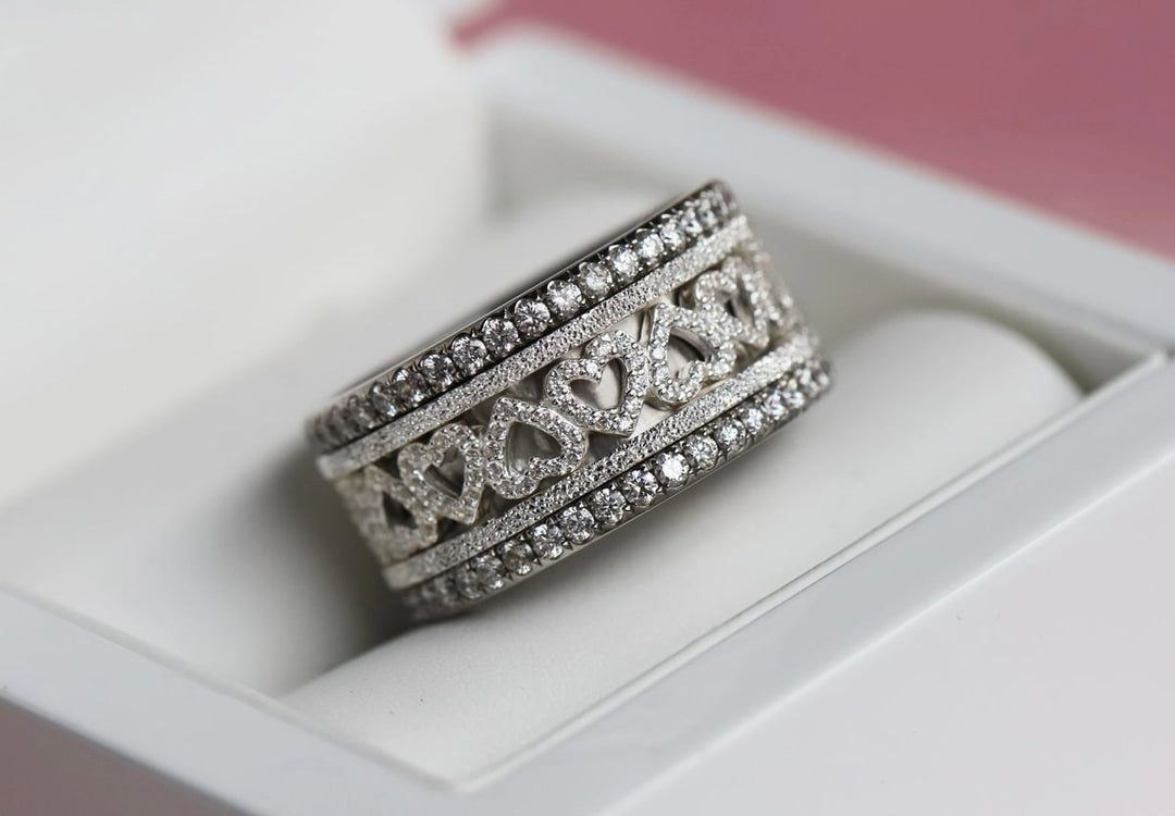 Anneau (addon deux tiers) "Amour sincère" en argent 925 serti de zircons