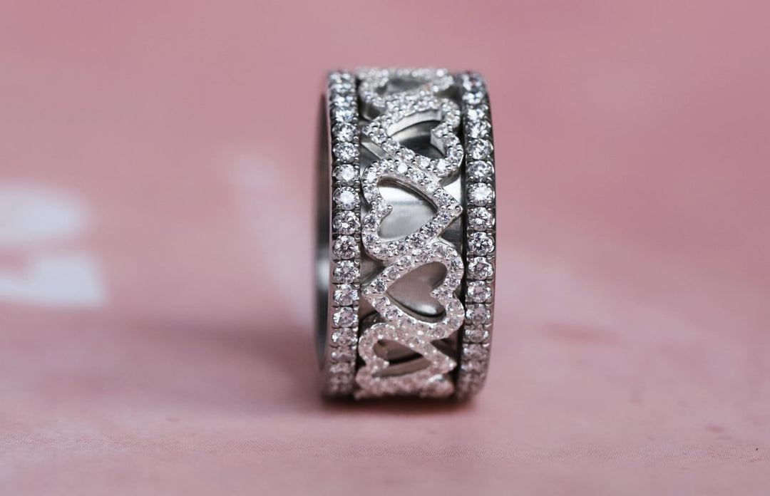 Anneau (addon) "Amour sincère" en argent 925 serti de zircons