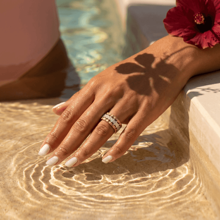 💍 Anneau (deux tiers) "Aurflower" en argent 925 serti de zircons