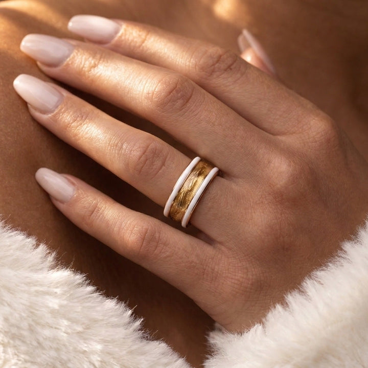 Poussière d'Or — portée 1 — Émail d'Hiver mood