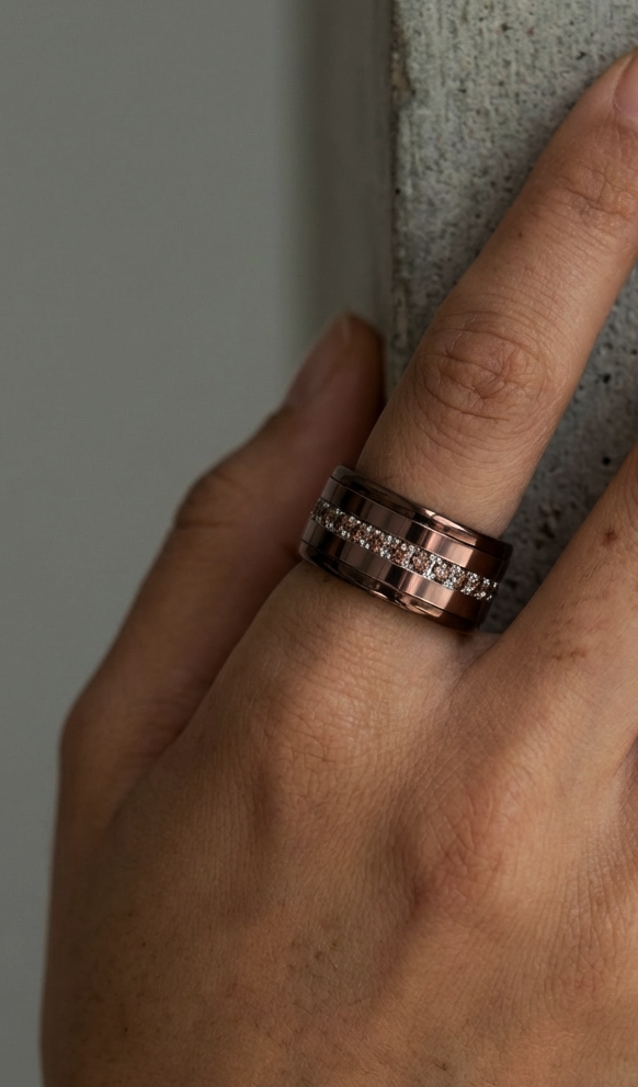 💍 Inner ring (medium addon) "Aura Amber" Aura in 925 silver set with brown zircons