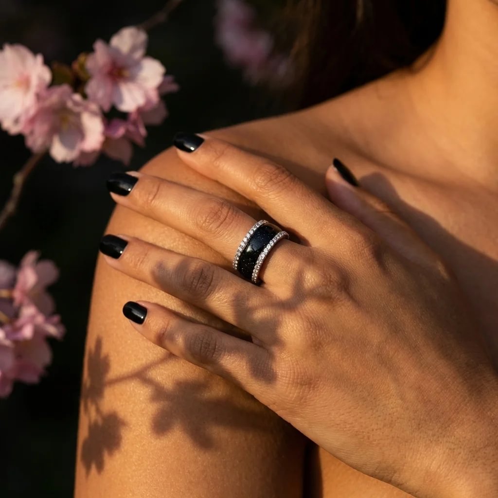 Voile Céleste 🖤  anneau (addon) en argent 925 avec un revêtement en émail noir - paillettes