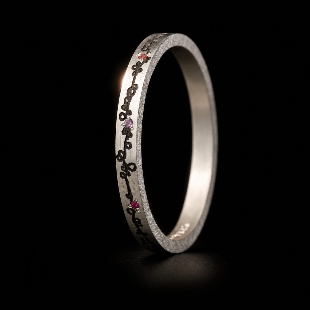 Medium argent serti Maia