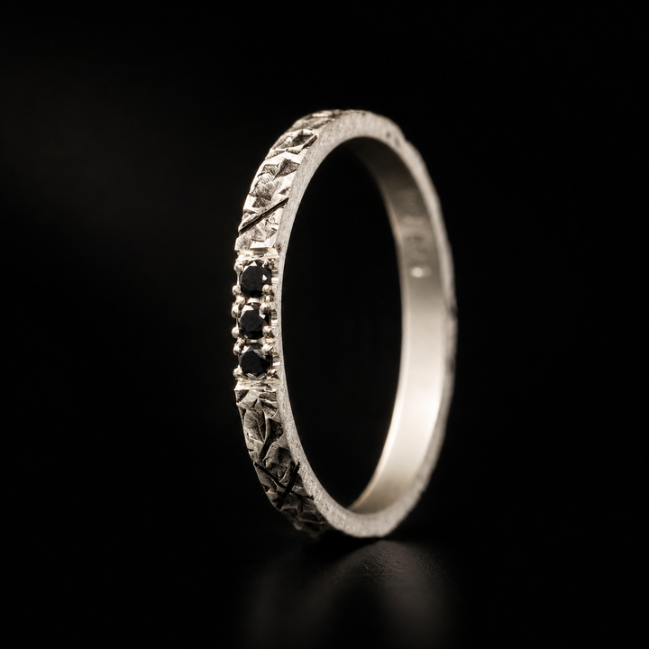 Medium argent rock serti de diamants noirs