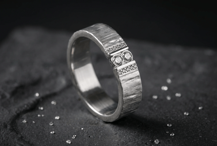 Anneau (deux tiers) "Trilogy" en argent froissé satiné pour bague mood interchangeable