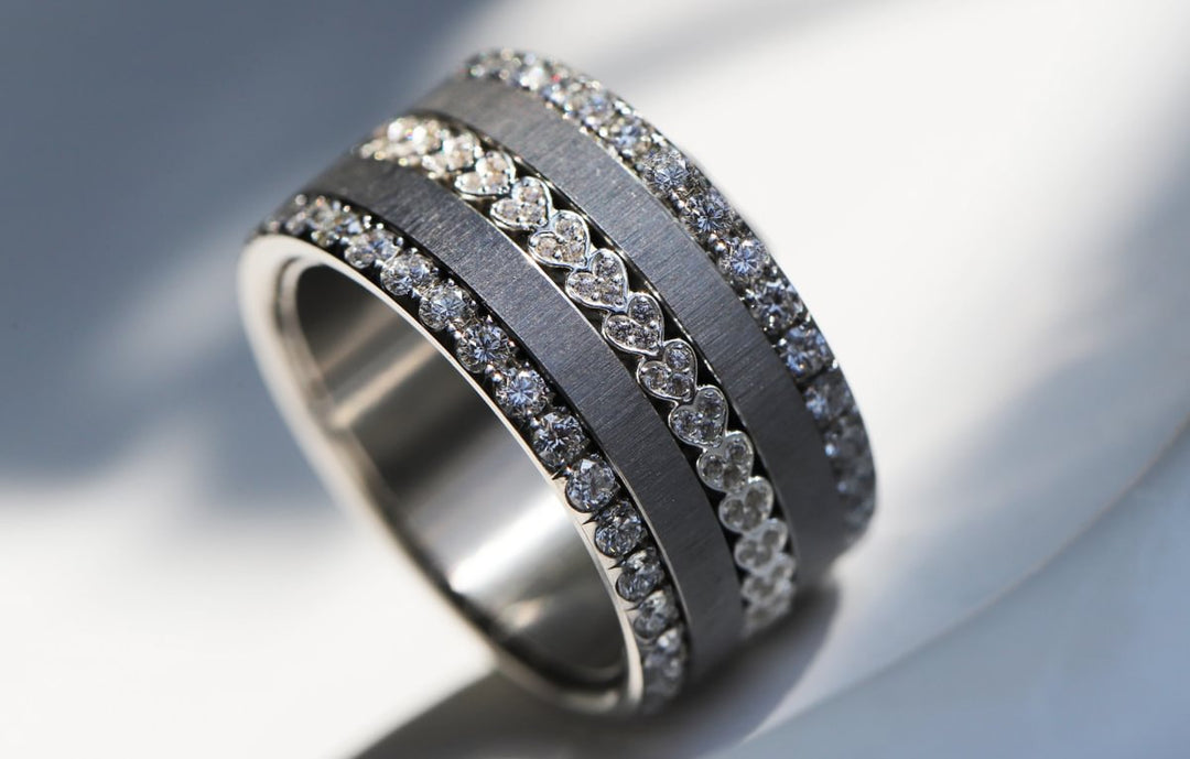 💍🤍  Anneau (addon medium) "Vertige" en argent 925 serti de zircons blancs