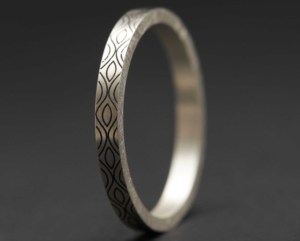 Medium Argent Gravé - Abey