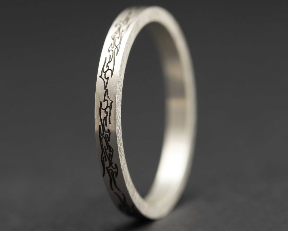 Medium Argent Gravé - Flammes